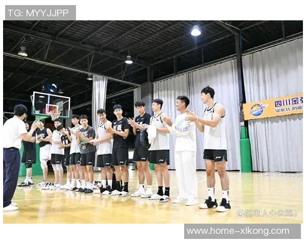 四川男篮今日顺利完成体测每天安排四个队伍从早到晚进行训练