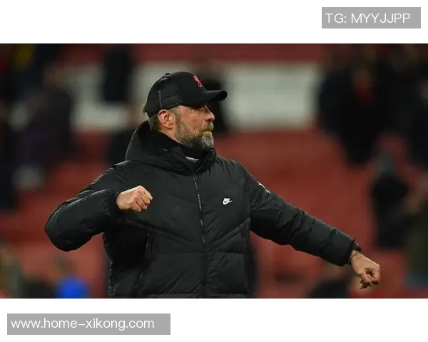 18岁恩迪亚耶因马内激励梦想穿上红军战袍与利物浦签约照片曝光